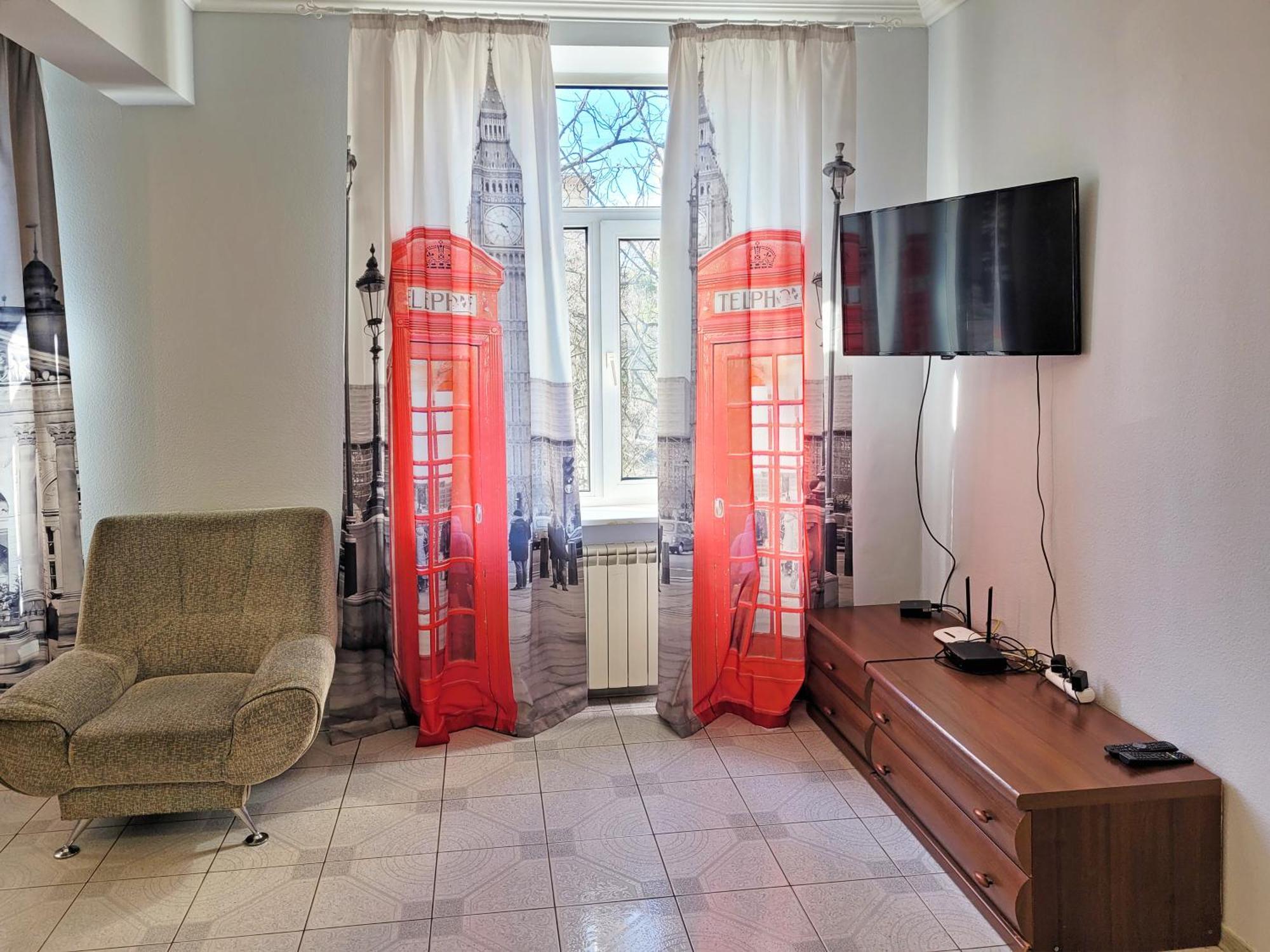 Home Hotel Apartments On Khreshchatyk Area キエフ エクステリア 写真