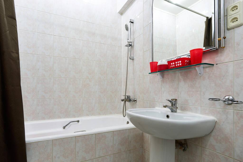 Home Hotel Apartments On Khreshchatyk Area キエフ エクステリア 写真