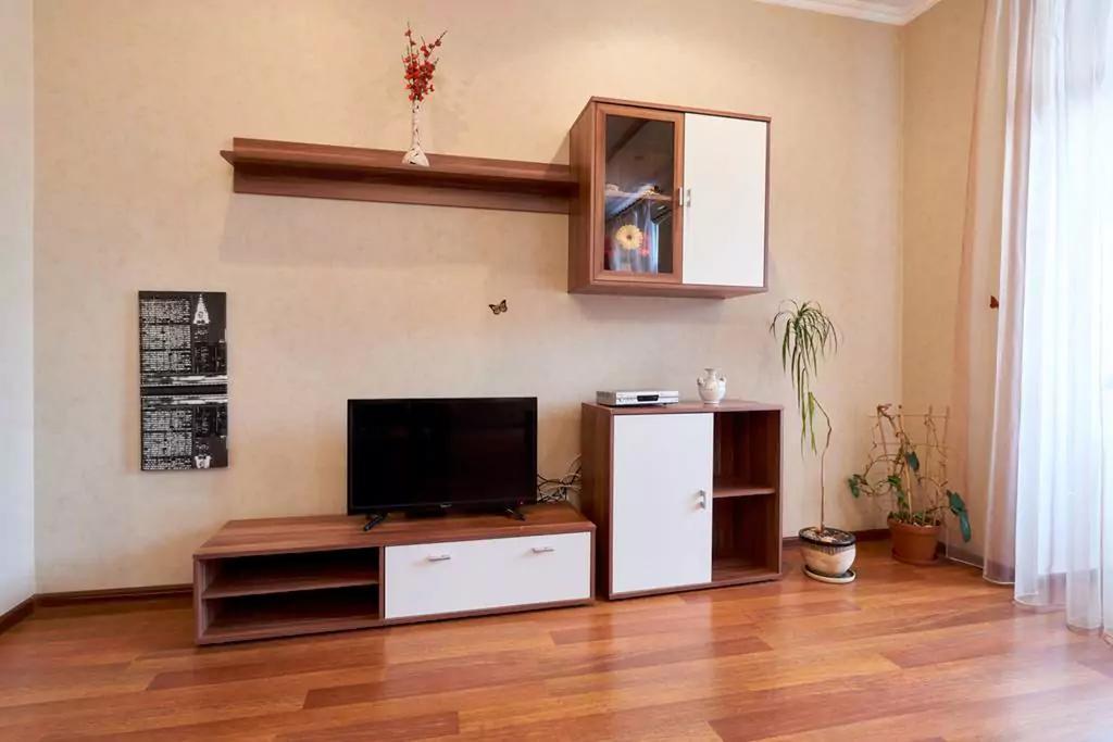 Home Hotel Apartments On Khreshchatyk Area キエフ エクステリア 写真